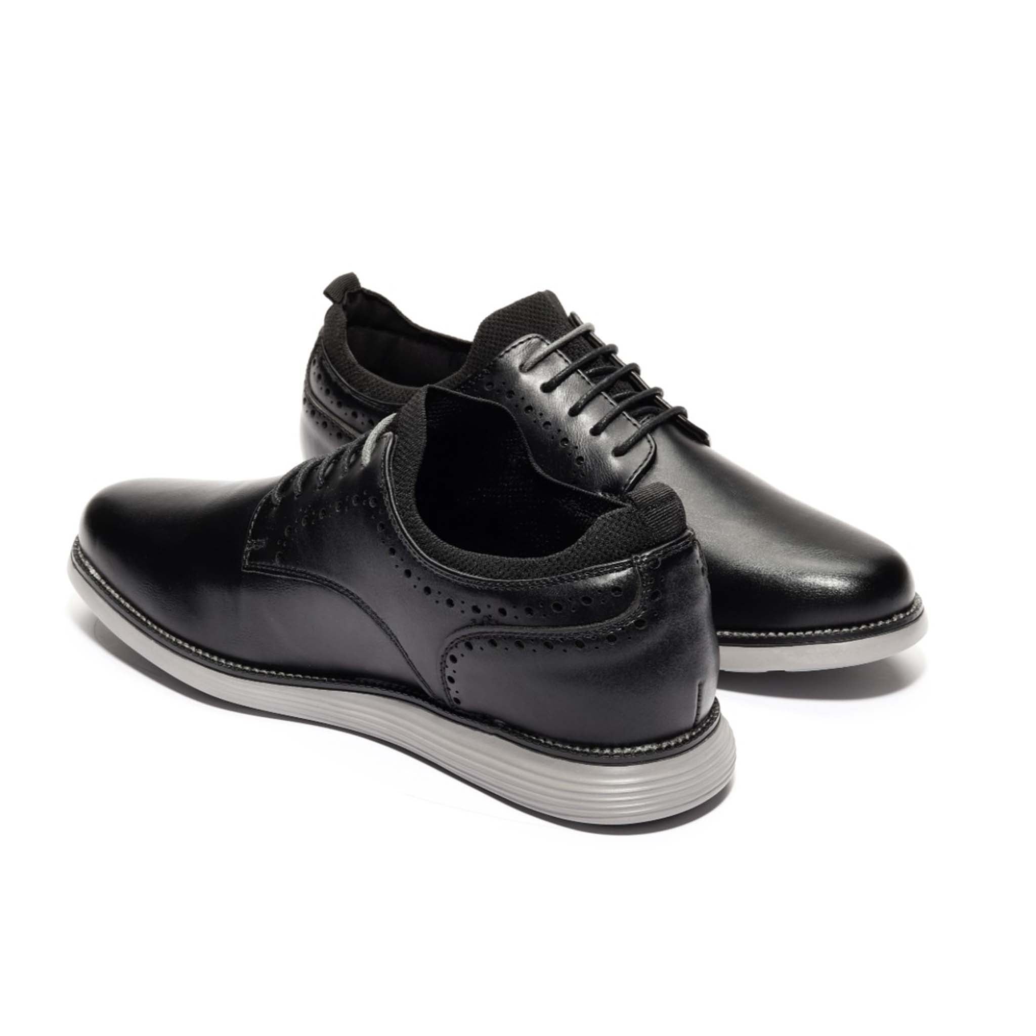Men's Black Ultralight Shoe